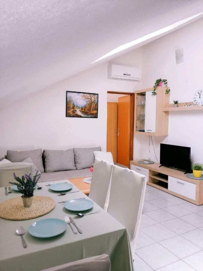 Apartments Nevistic Tribalj  Exterior photo